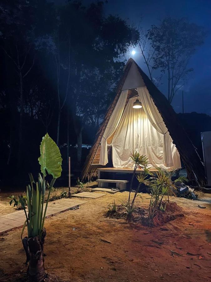 Phuketairportcamping Hotel Ban Bo Sai Klang Eksteriør billede