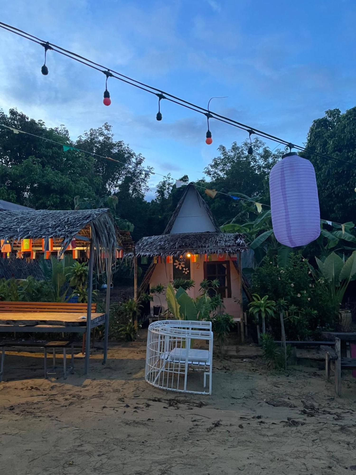 Phuketairportcamping Hotel Ban Bo Sai Klang Eksteriør billede