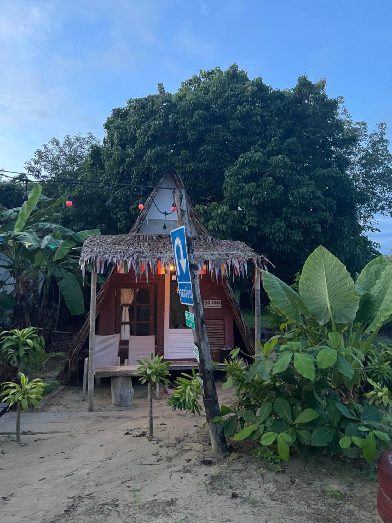 Phuketairportcamping Hotel Ban Bo Sai Klang Eksteriør billede